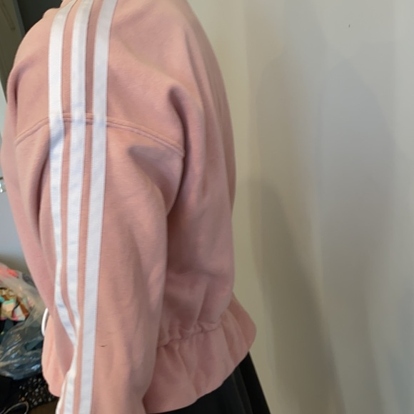 Adidas sweater - Picture 8 of 8